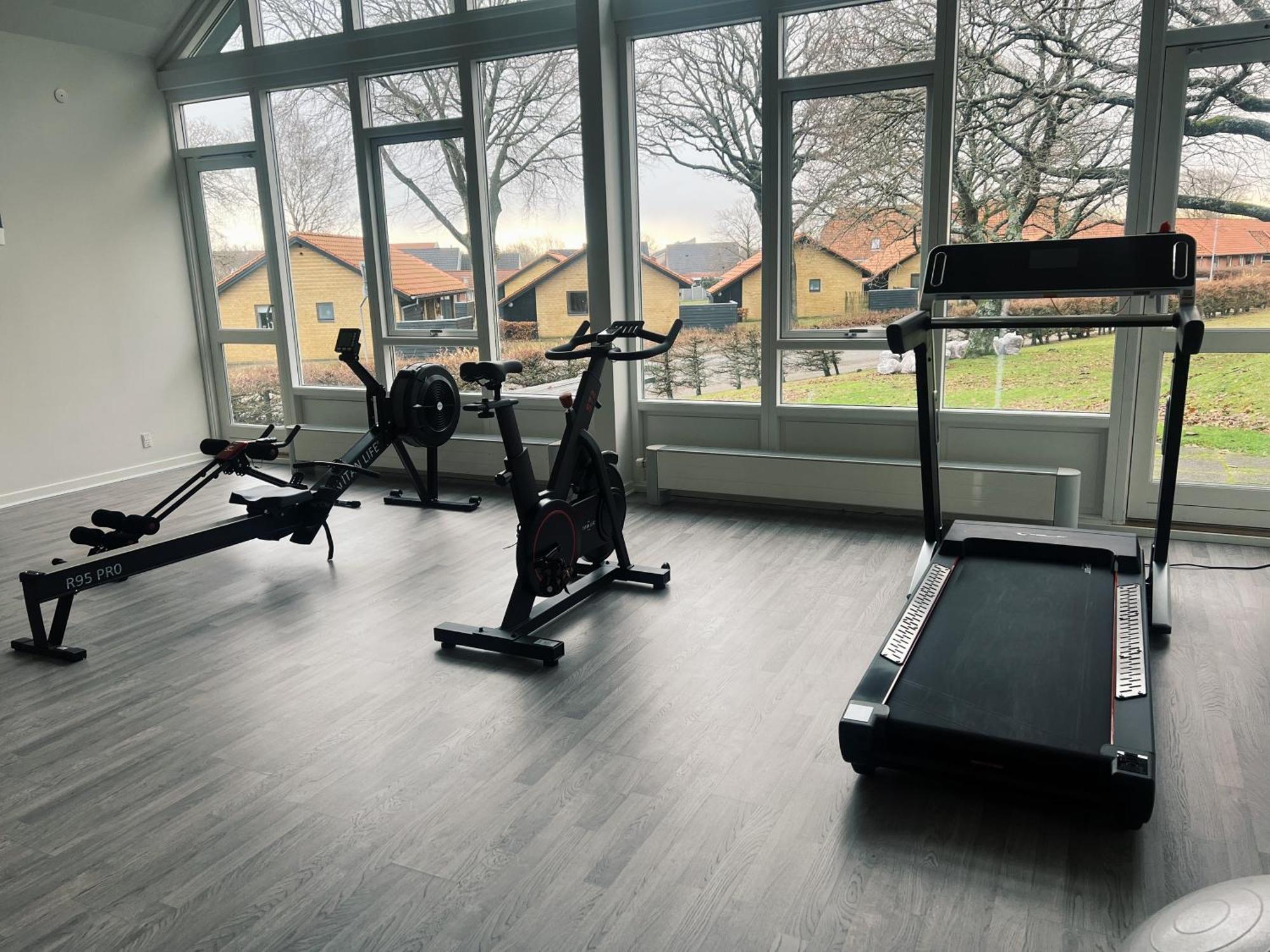 Koncepthotel Oksbøl Esterno foto