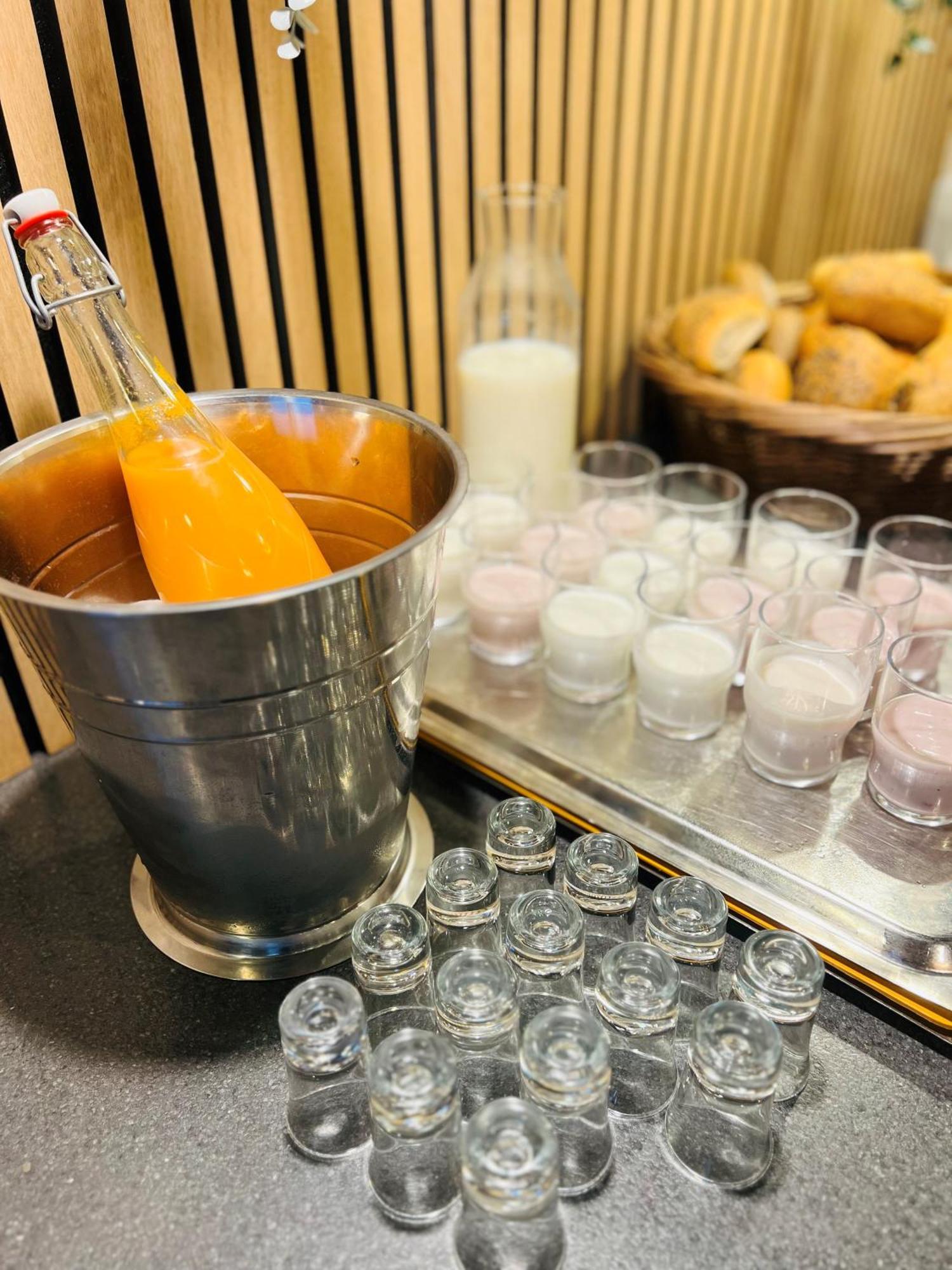 Koncepthotel Oksbøl Esterno foto